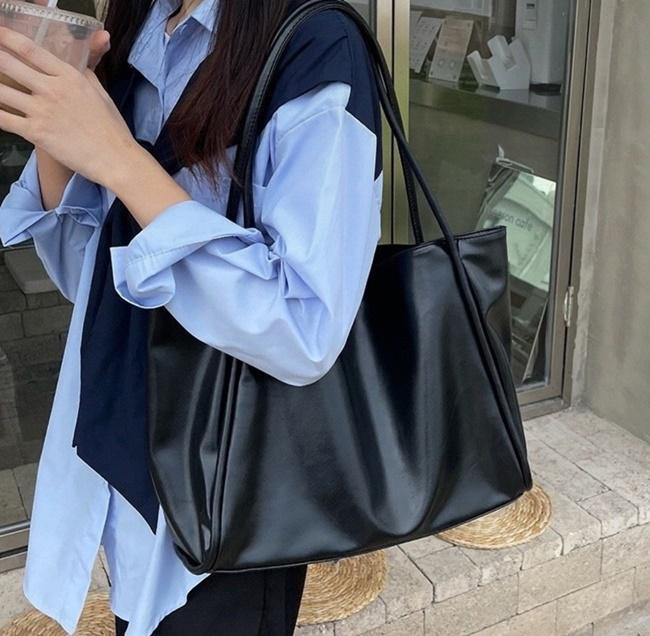 가죽 데일리 무지 빅 쇼퍼 숄더백 노트북 직장인 보부상 가방