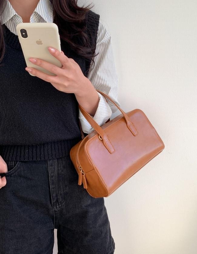 여성 가죽 레더 스퀘어 심플 사각 쇼퍼 토트백 직장인 캐쥬얼 가방