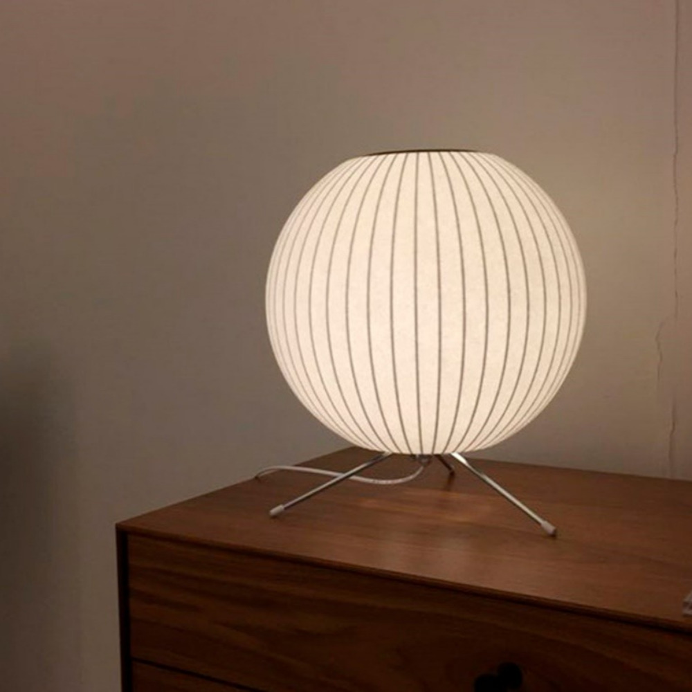 허먼밀러 Ball Tripod Lamp 볼 트라이포드 램프 (Small) 조명 - 상세 이미지 2