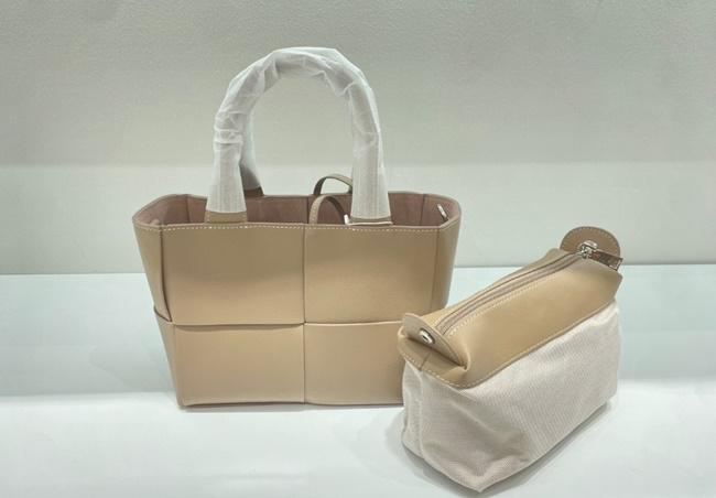 천연소가죽 메쉬 위빙 스퀘어 사각 탑핸들 미니 토트백 여성 손가방