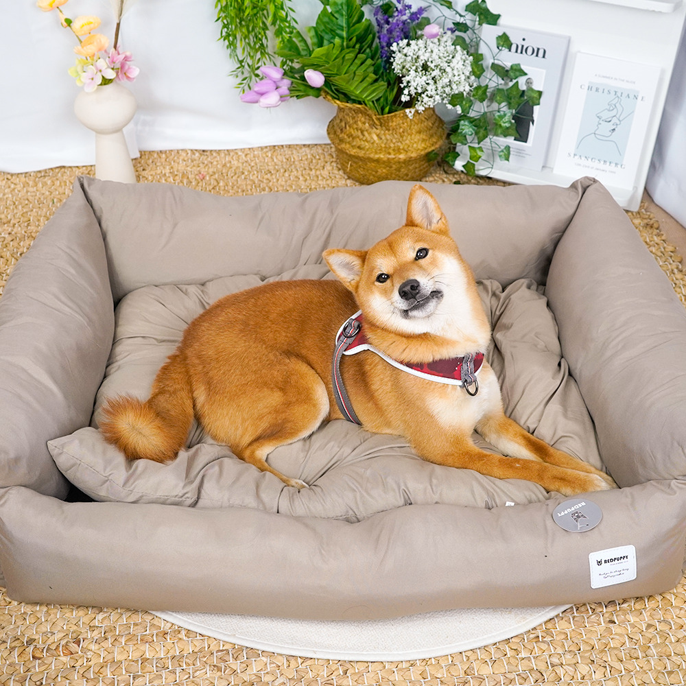 개과천선 유크 강아지 쿠션 방석 사계절 사각 쿠션 침대 애견 꿀잠 방석 다견다묘 대형견