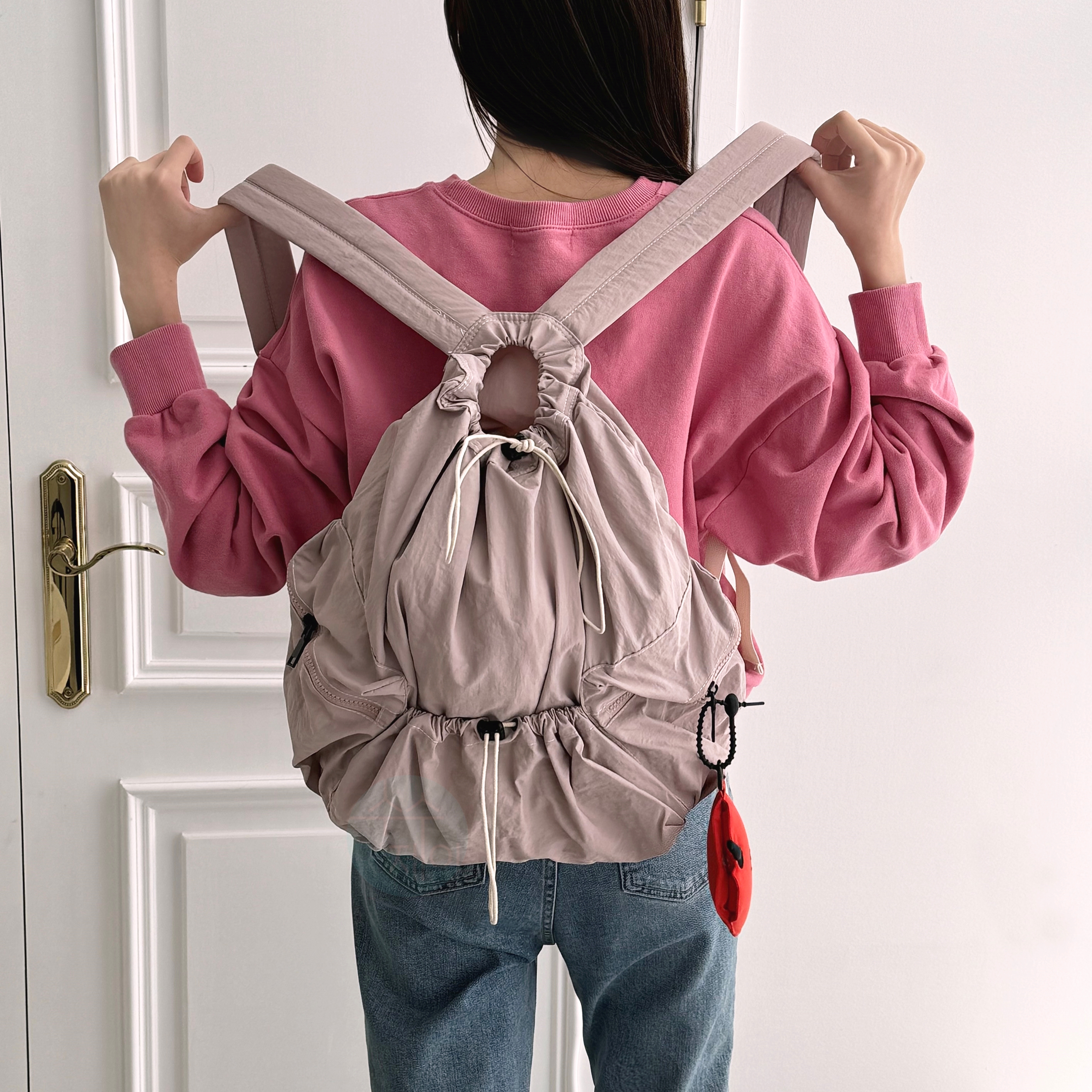 나일론 백 팩 스트링백팩 가벼운 여대생가방 여자 대학생 30대 드로스트링 보부상 백팩