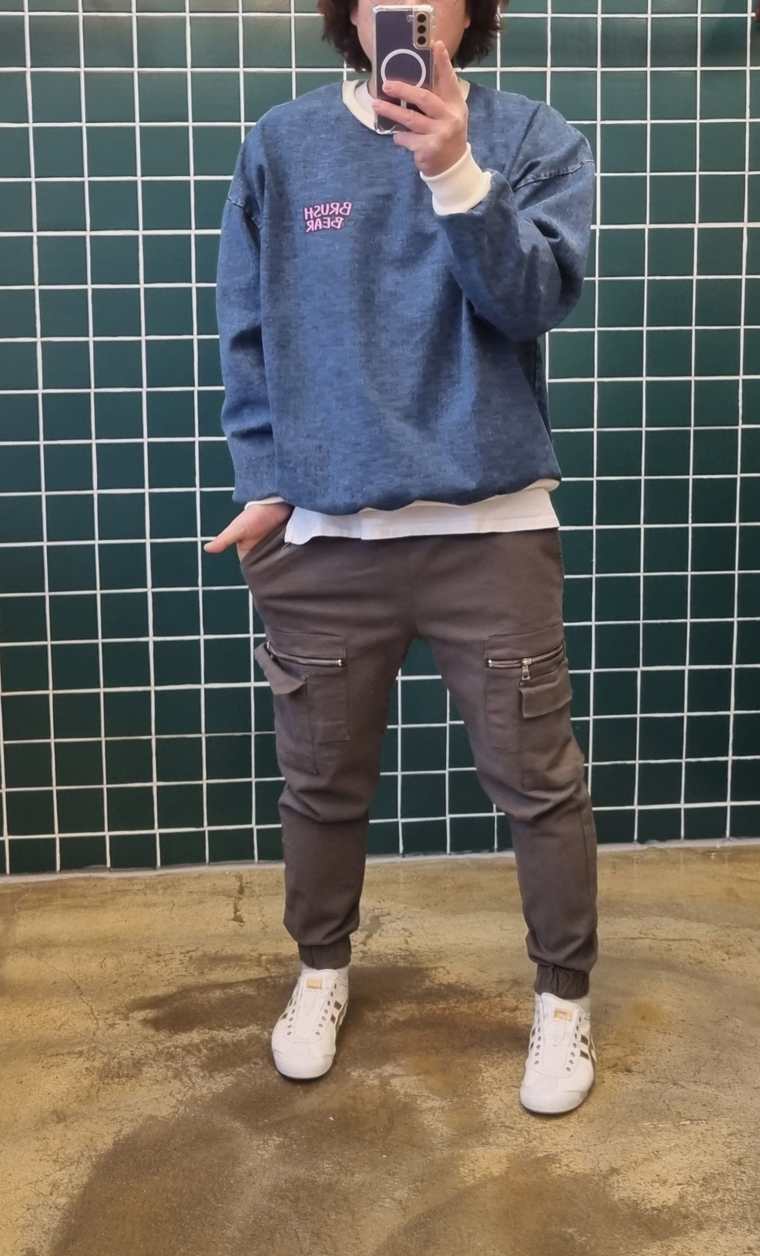 (무배)가을 데님 그레피티 청 맨투맨 - 상세 이미지 3