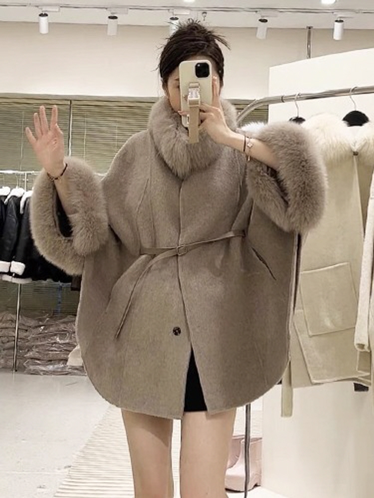 나비올라 폭스퍼 케이프 코트 울100 핸드메이드 이미지