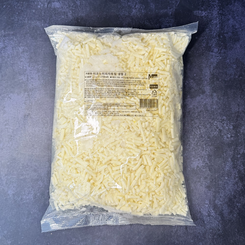 썬리취 업소용 냉동모짜렐라치즈 피자 자연치즈 50% 2.5kg, 1개 - 상품 이미지