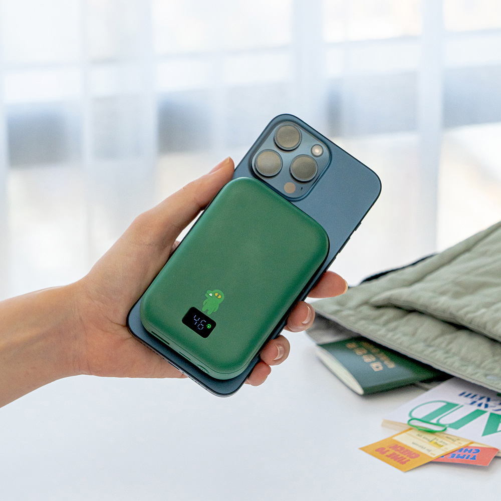 카카오프렌즈/니니즈 케이블형 맥세이프 고속충전 보조배터리 20000mAh, 콘 - 상품 이미지