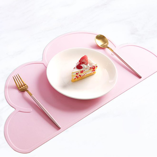 실리콘 구름 테이블 식탁 매트