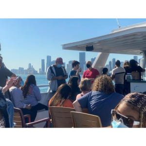 미국 플로리다 마이애미 90분 동안 즐기는 마이애미 일몰 크루즈 솔직 후기 | 실사용자 리뷰 분석 - 상품 이미지 4