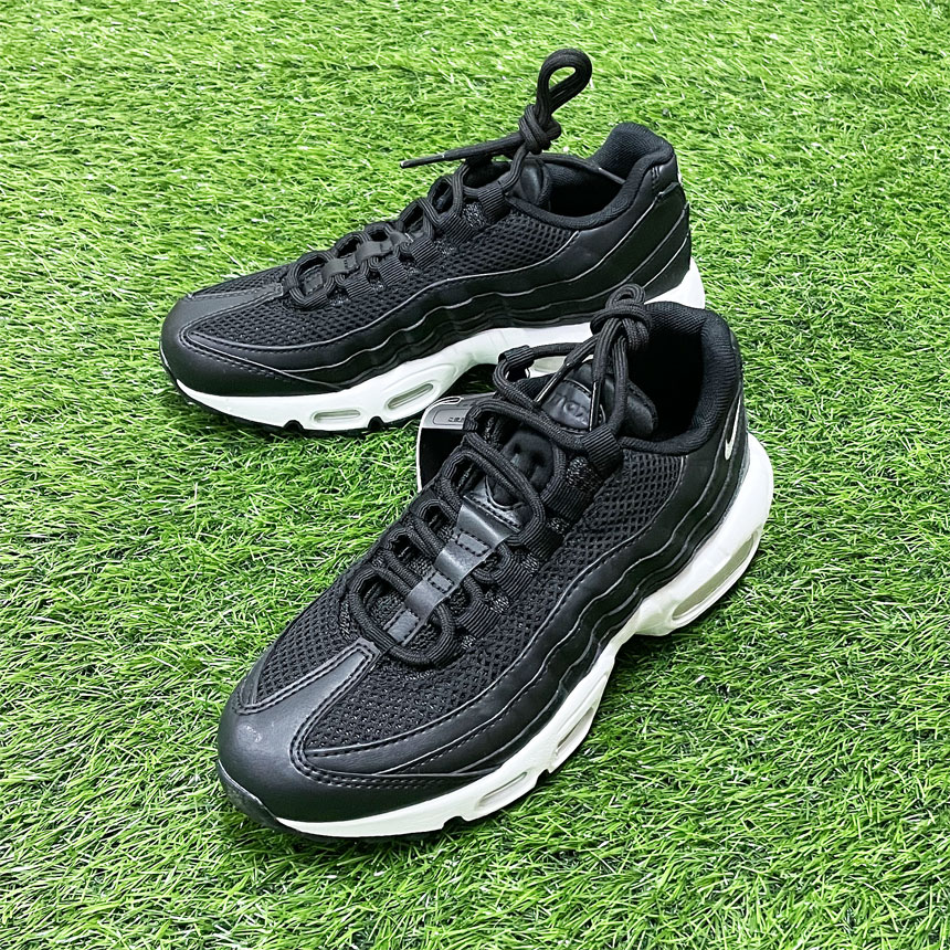 [창고정리] 나이키 에어 맥스 95 검흰 오레오 여성 런닝화 DH8015-001
