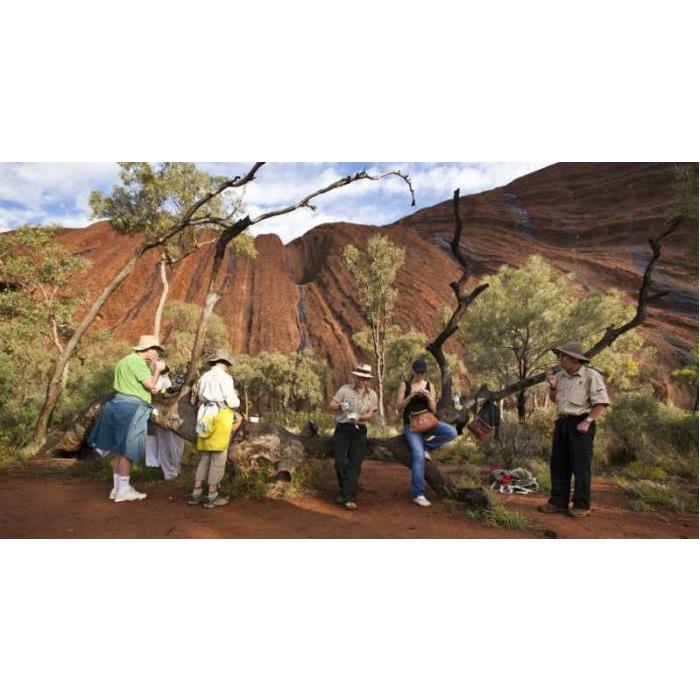 호주 율라라 소그룹으로 가이드와 함께하는 울룰루 베이스 트레킹