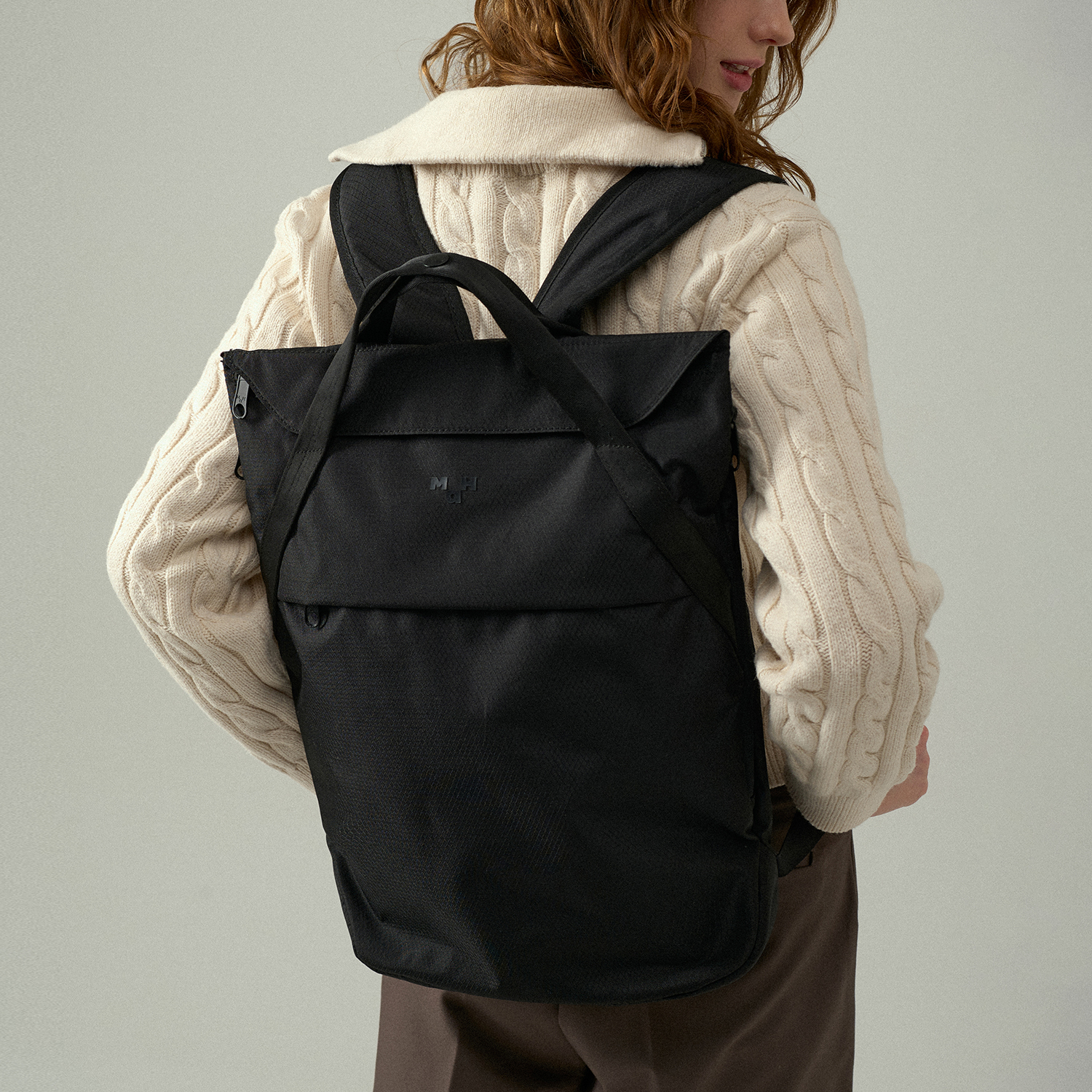 마흐 에어리 백팩 16인치 가벼운 노트북 가방 출퇴근 데일리 심플 어반라이프