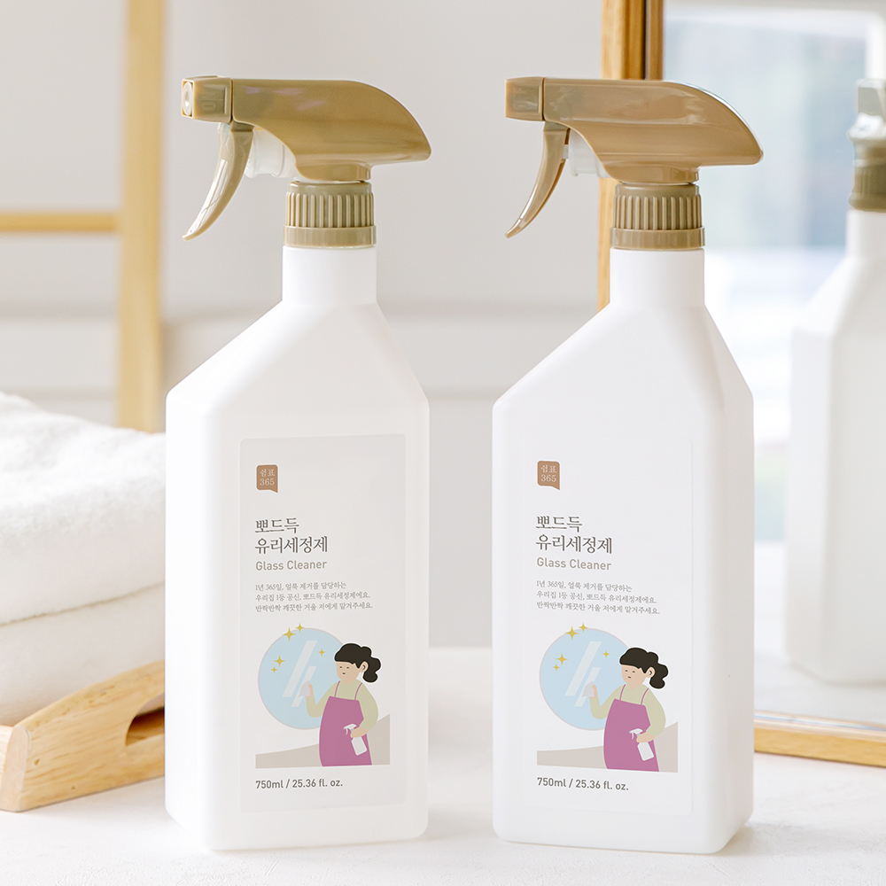 1+1 쉼표365 유리세정제 클리너 750ML 차량 자동차 거울 유리 창문 얼룩제거 - 메인 이미지