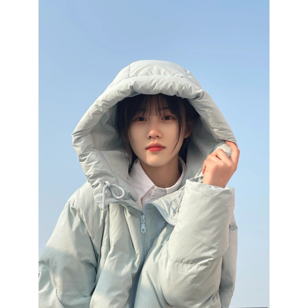 나 혼자 산다 이주승 패딩 옷 민트 숏 크롭 532회 착장 이미지 4