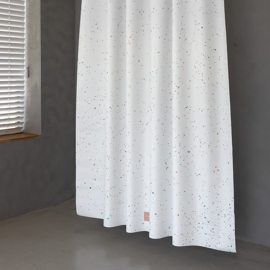 원세븐나인 패브릭 샤워커튼 스플래터 옐로그린 L (180X208cm) - 상세 이미지 4