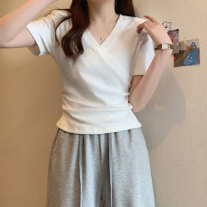 모달 브이넥 크로스 반팔 티셔츠 주름 옆셔링 웨스터 데일리 룩 여자 여름... 착용 후기 | 사이즈/핏 총정리 - 상품 이미지 3