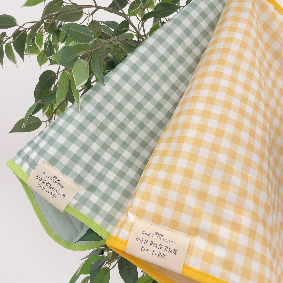 라파미유 강아지 산책매트 방수매트 양면 휴대용 Sage green - 상세 이미지 3