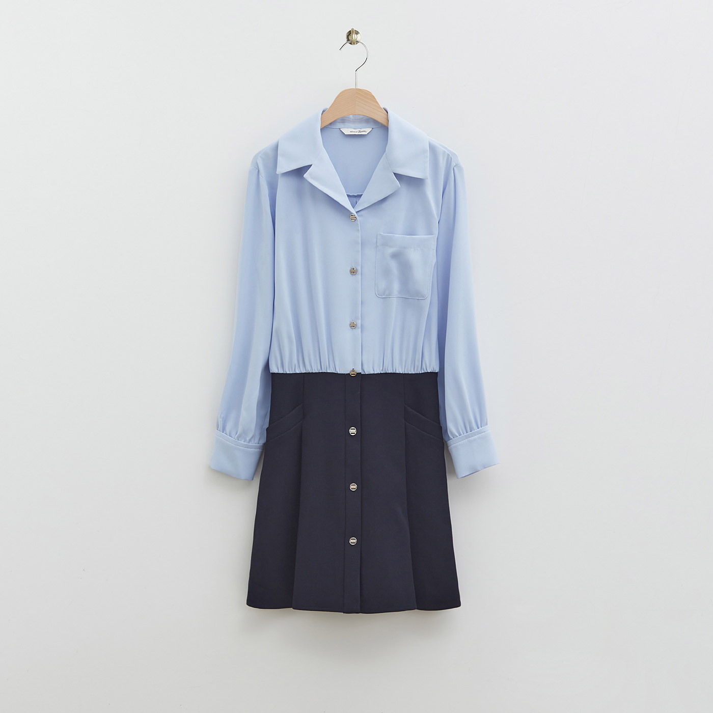 [N배송] 로엠 셔츠 카라 플리츠 미니 원피스 RMOWE23R17 이미지 2