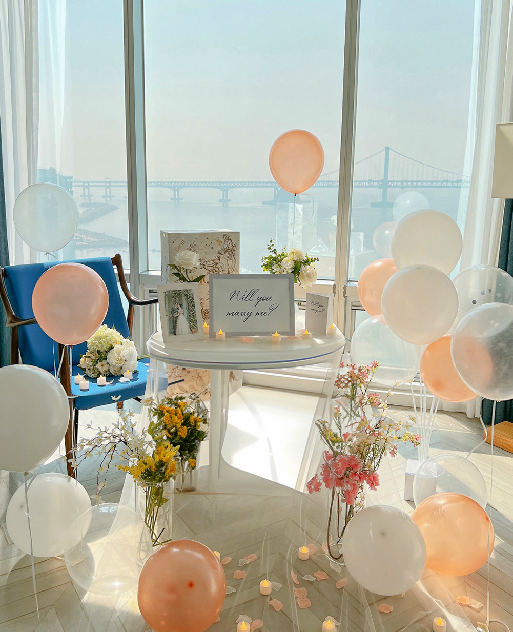 프로포즈 용품 세트 소품 결혼 이벤트 답 트렁크 풍선 액자 로즈골드 실사용 후기 | 효과 있을까? - 대표 이미지