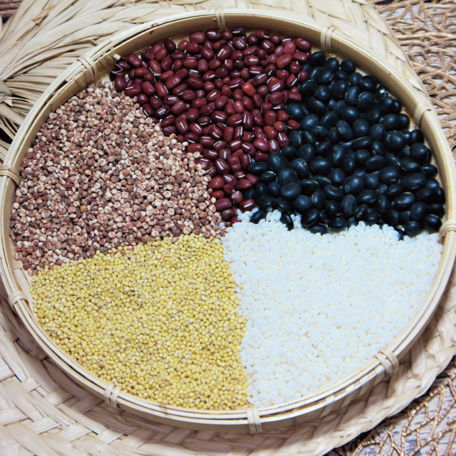 정월대보름 영양만점 오곡밥 오곡세트 햇서리태 햇찰수수 찹쌀 적두 햇찰기장 2.2kg - 상품 이미지