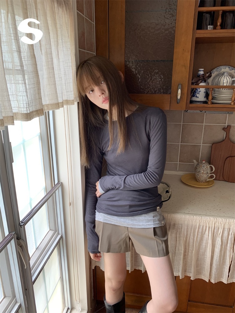 롱 슬림핏 더블 레이어드 티셔츠 데일리 휘뚜루마뚜루 활용도높은 블랙 화이트 사계절 3컬러 - 상세 이미지 3