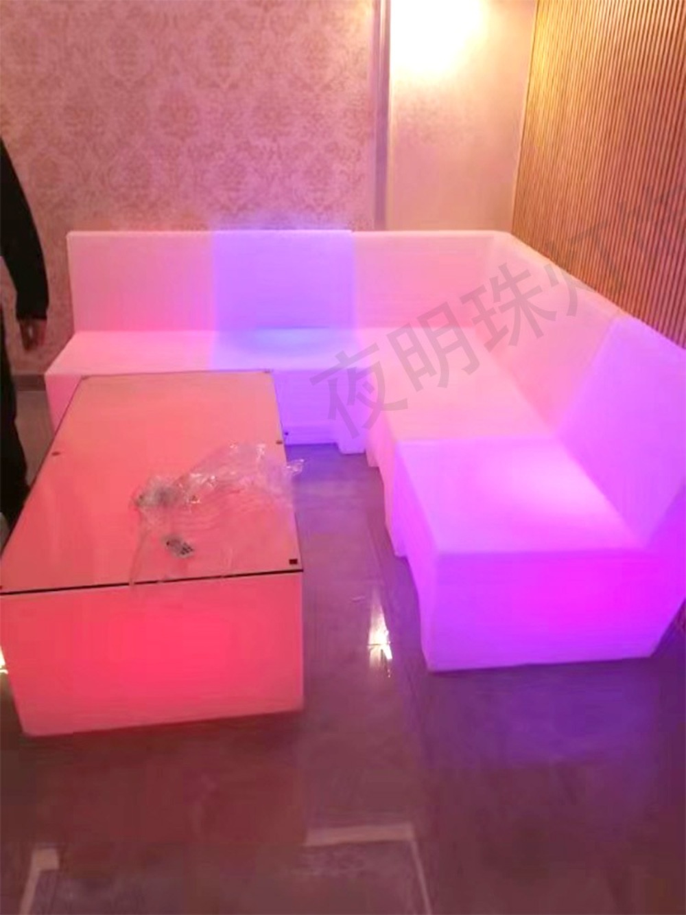 LED협탁 발광 야외 클럽 사각형 라운지바 행사 상품 이미지