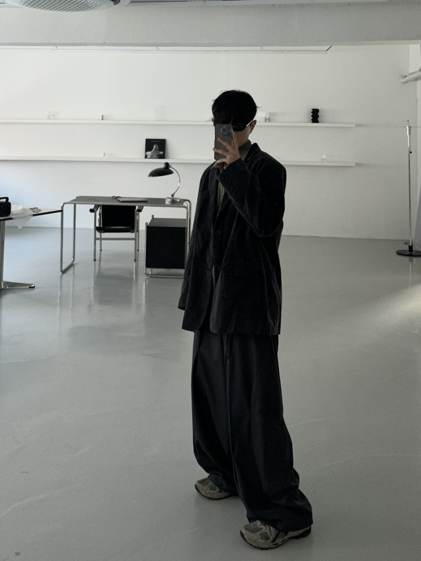 C1B56348-E016-4015-813B-6101284E7DB8