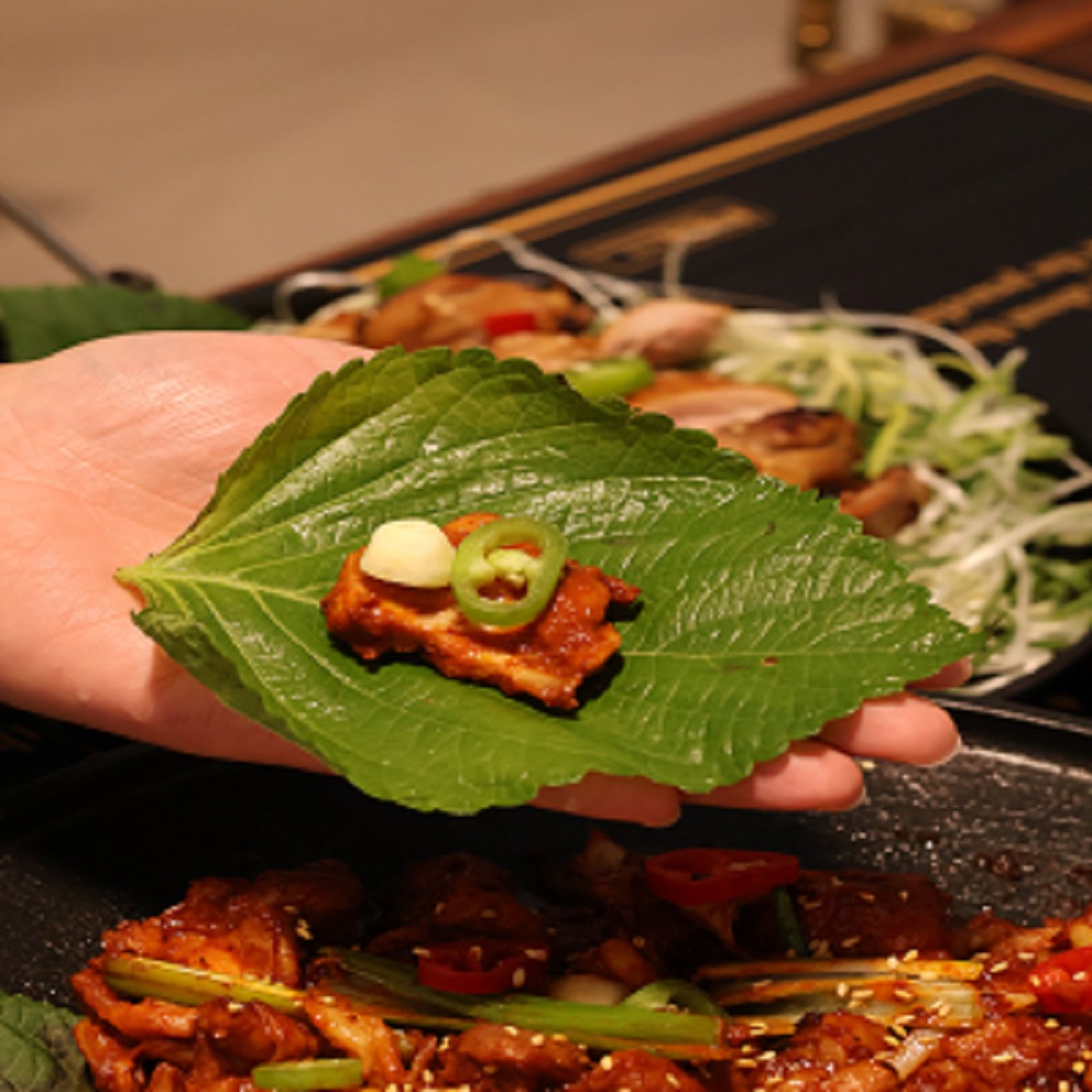 춘천 한입 신선닭갈비 일반맛 1kg 양념 택배 숯불 캠핑음식 이미지 4