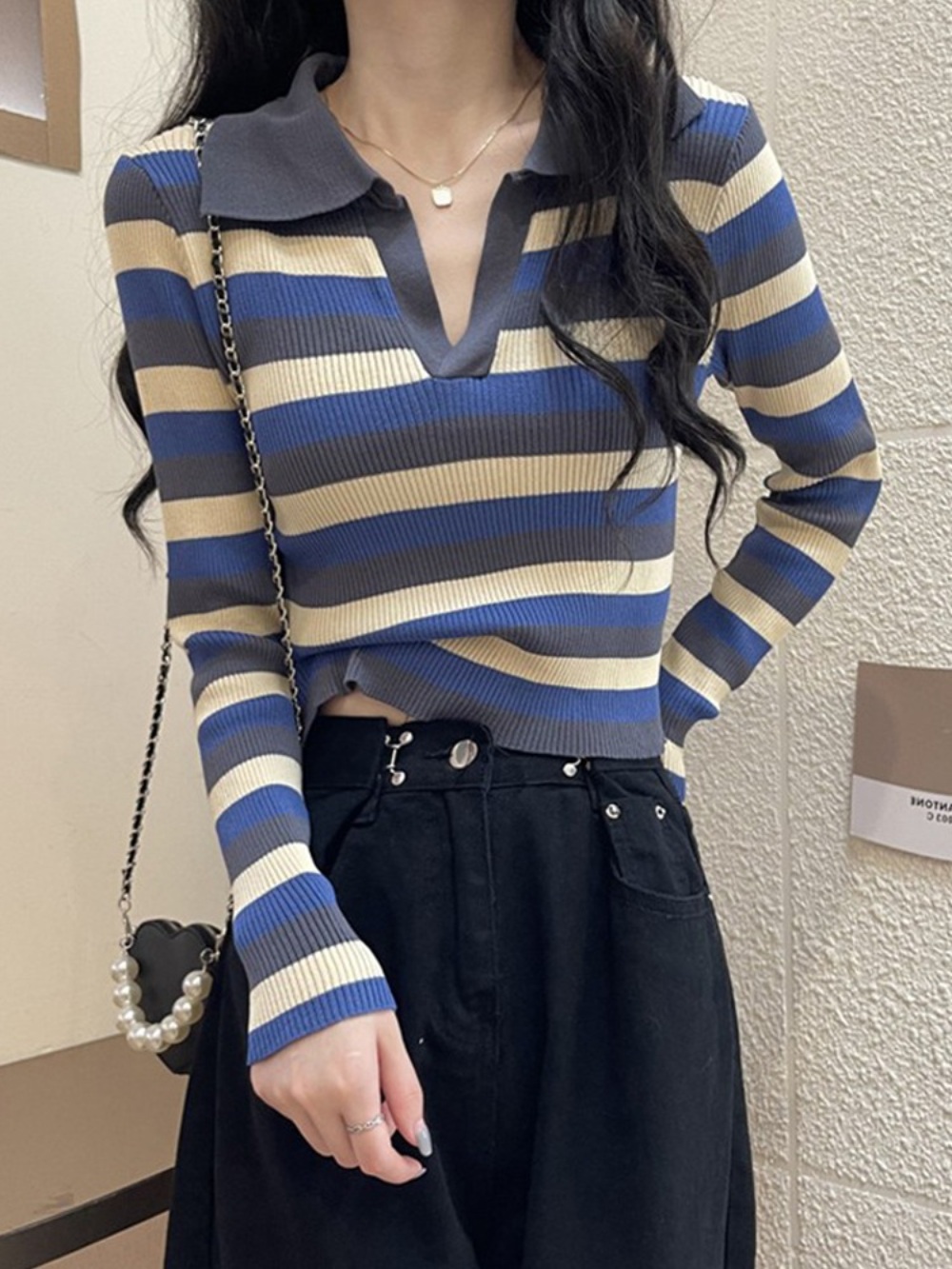 나 혼자 산다 박나래 스웨터 옷 블랙 스트라이프 533회 패션 이미지 2