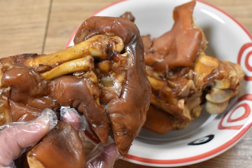 [대용량] 흑마늘 왕족발 1kg 업소용겸 가정용/ 무첨가 무색소 새우젓 동봉 - 상세 이미지 4