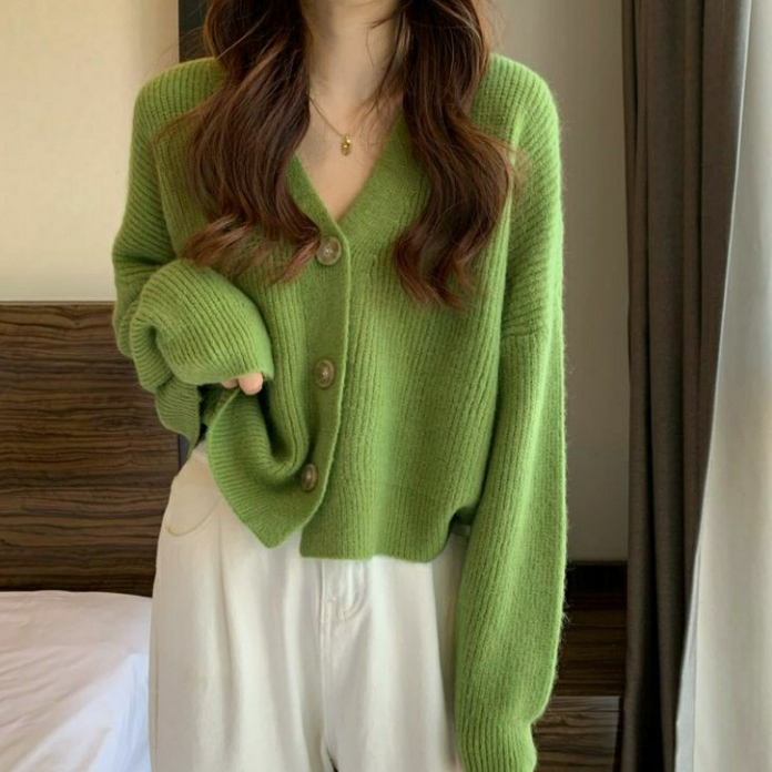 러블리해라 봄가디건 그린 숏 포근 간절기아우터 긴팔V넥 데일리룩 휘뚜르마뚜르 쫀쫀 이미지 2