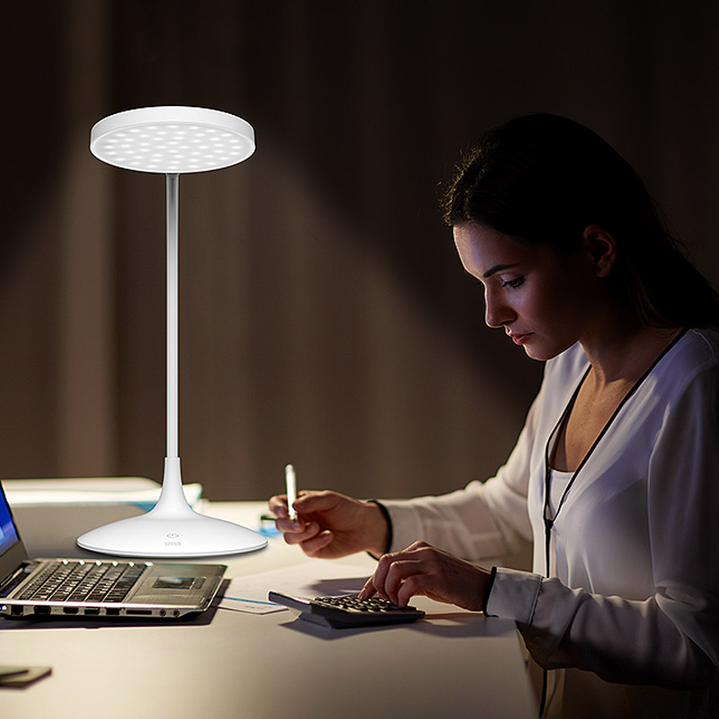 브리츠 각도조절 무선 LED 스탠드 책상 독서등 BE-LED3BR 이미지 7