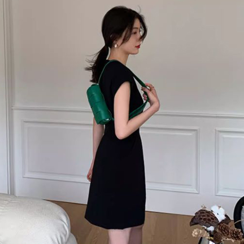 러블리해라 여성 여름 올드머니룩 모던심플 보라색 미니 립라인 보트넥원피스 이미지 6