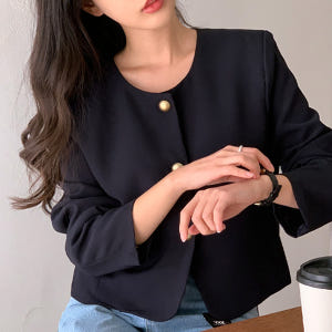 가을 골드버튼 크롭 숏 자켓 하객룩 결혼식자켓 오피스룩 여성가을자켓 데일... 착용 후기 | 사이즈/핏 총정리 - 상품 이미지 1