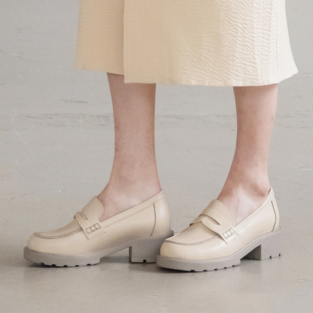 [GISSE 지쎄] 천연가죽 여성수제화 케네디 통굽 로퍼 GIS-44298