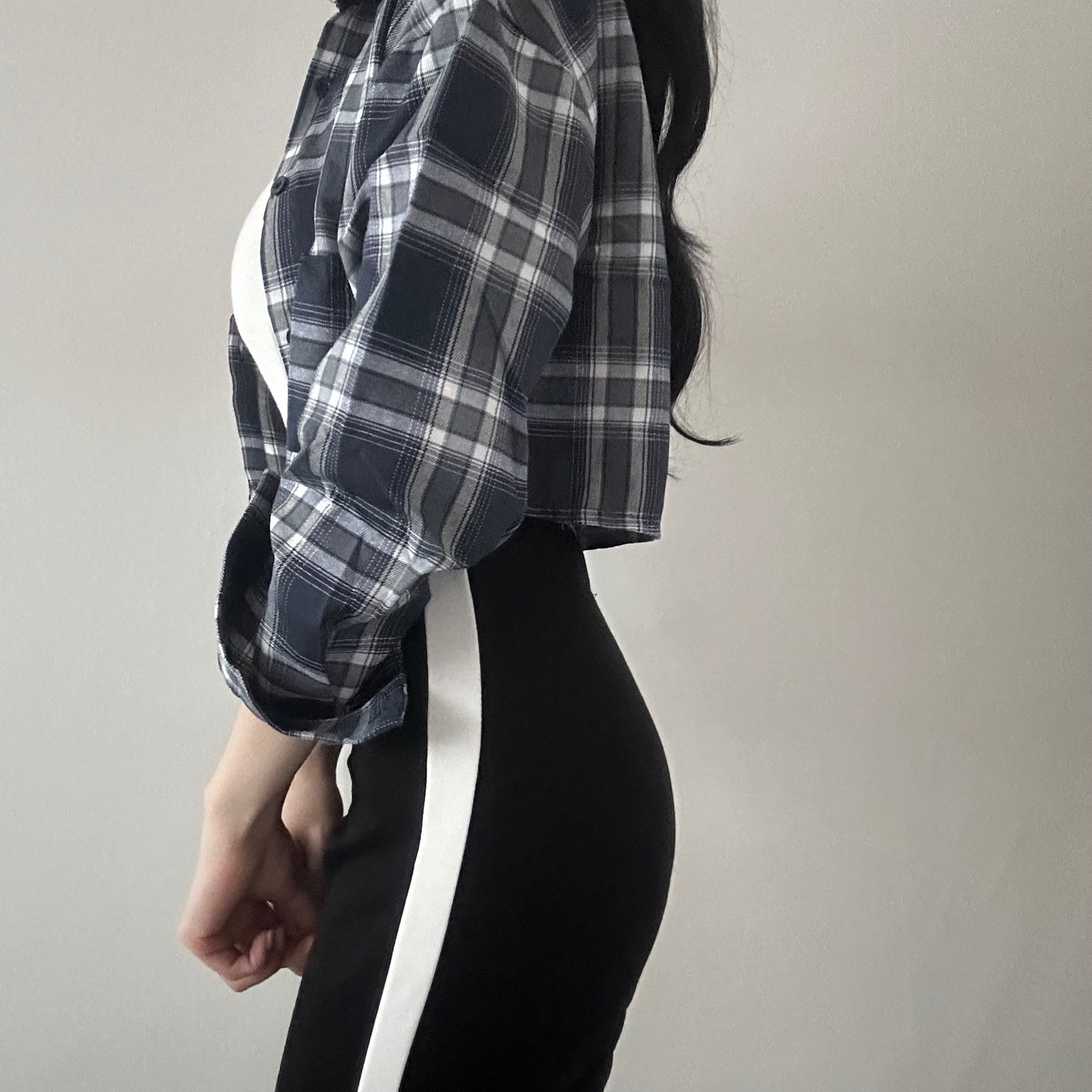 사선 컷팅 배색 8부 레깅스 바지 유니크 밴딩 레깅스 캐주얼 홈웨어 산책룩 상세 이미지 11