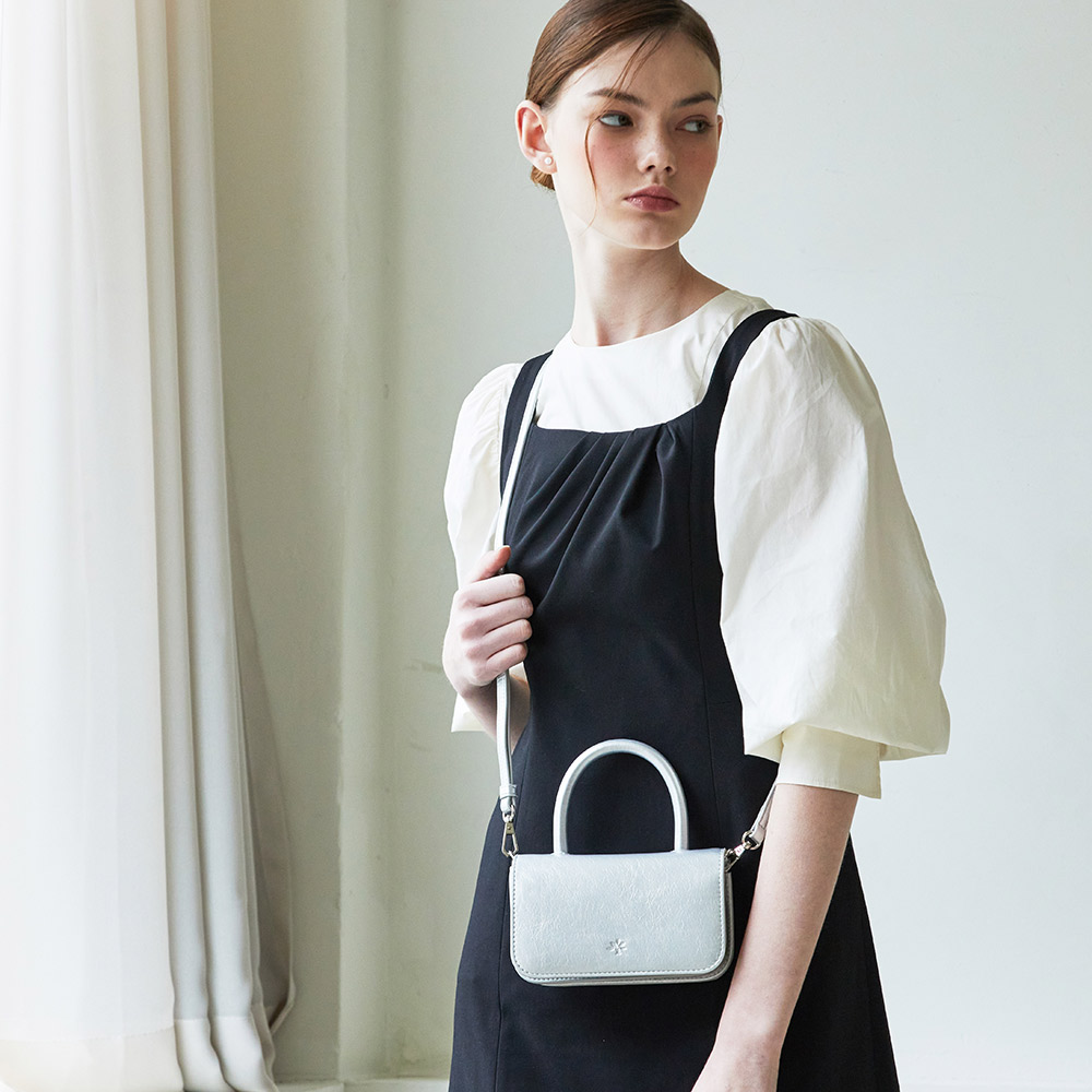 몽삭 베리 탑핸들 크로스바디 아이폰 미니백 AP12-2431 3컬러 택1