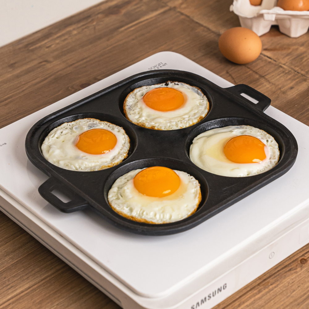 800도씨 무쇠 계란 후라이팬 인덕션 4구 에그팬 에나멜코팅