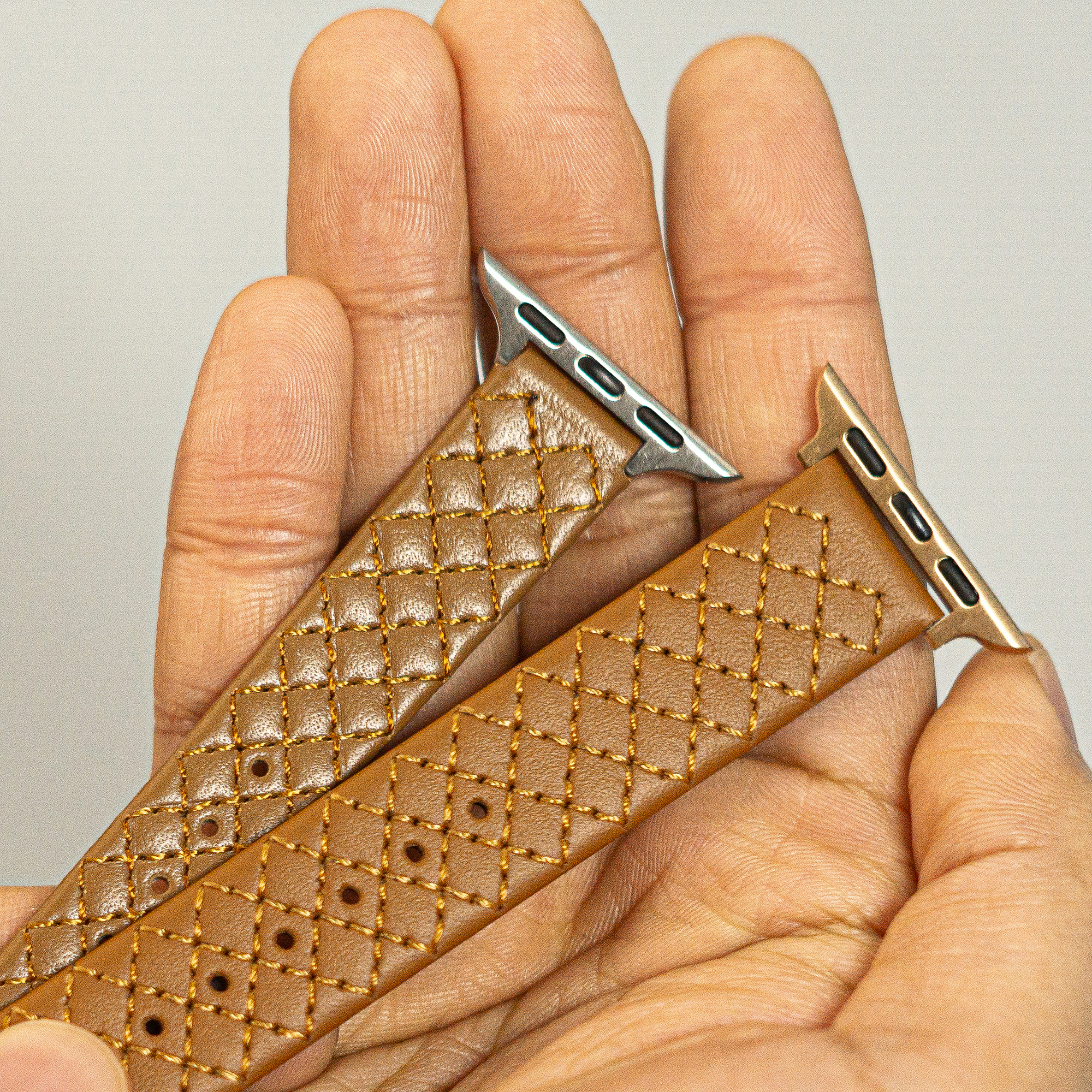 웨어플래닛 애플워치 울트라 10 호환 천연가죽 슬림 퀼팅 레더 스퀘어버클 밴드 스트랩 시계 줄 - 상세 이미지 3