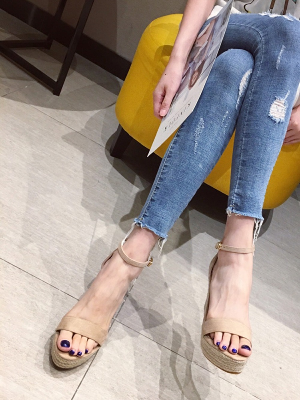 오픈토 스웨이드 웨지힐 데일리 클래식 스트랩 샌들 하이힐 키높이 두꺼운 밑창 발편한 2컬러 - 상세 이미지 5