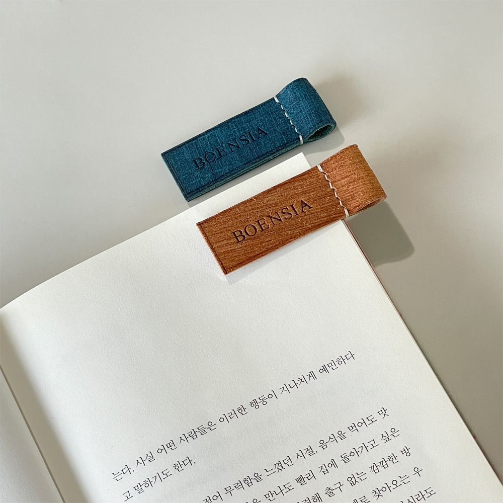 이태리 그리드 천연 가죽 이니셜 각인 수제 책갈피 북마크 북클립 ver3 - 상세 이미지 4