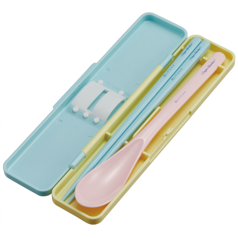 스케이터 짱구 캐릭터 소리나지 않는 항균 콤비세트 (스푼,젓가락,케이스) 18cm CCS3SAAG - 주방·식기 - 하카타몰
