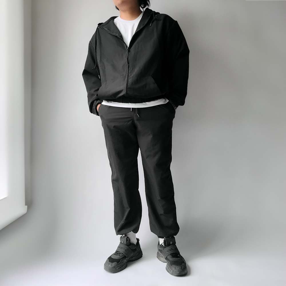 남자 러닝복 짐웨어 헬스복 윈드브레이커 바람막이 아노락 트레이닝 세트 - 상세 이미지 2