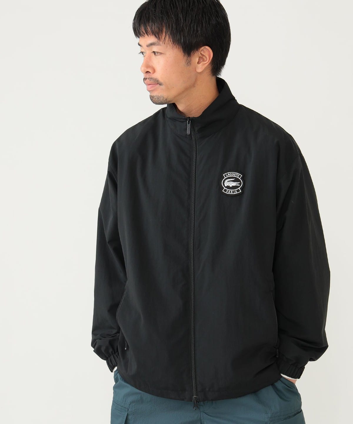 라코스테 x 빔즈 별주 트랙 자켓 바람막이 블랙 크림 LACOSTE BEAMS - 메인 이미지