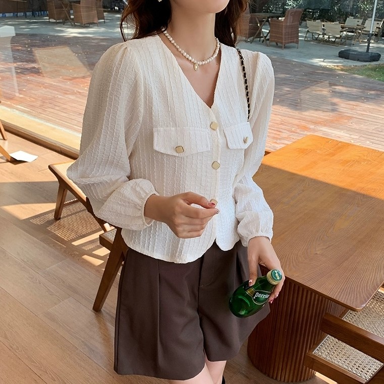 여자여자몰 사각단추 보들촉감 숏긴팔자켓 블라우스대용 편한봄자켓 브이넥 - 상세 이미지 2