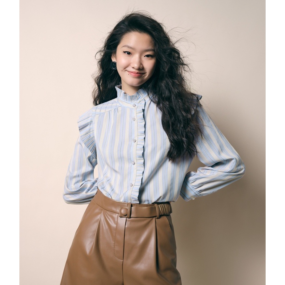 블루 스트라이프 셔츠 프릴 포인트 블라우스 연예인 패션 코디 명품느낌 - 상세 이미지 2