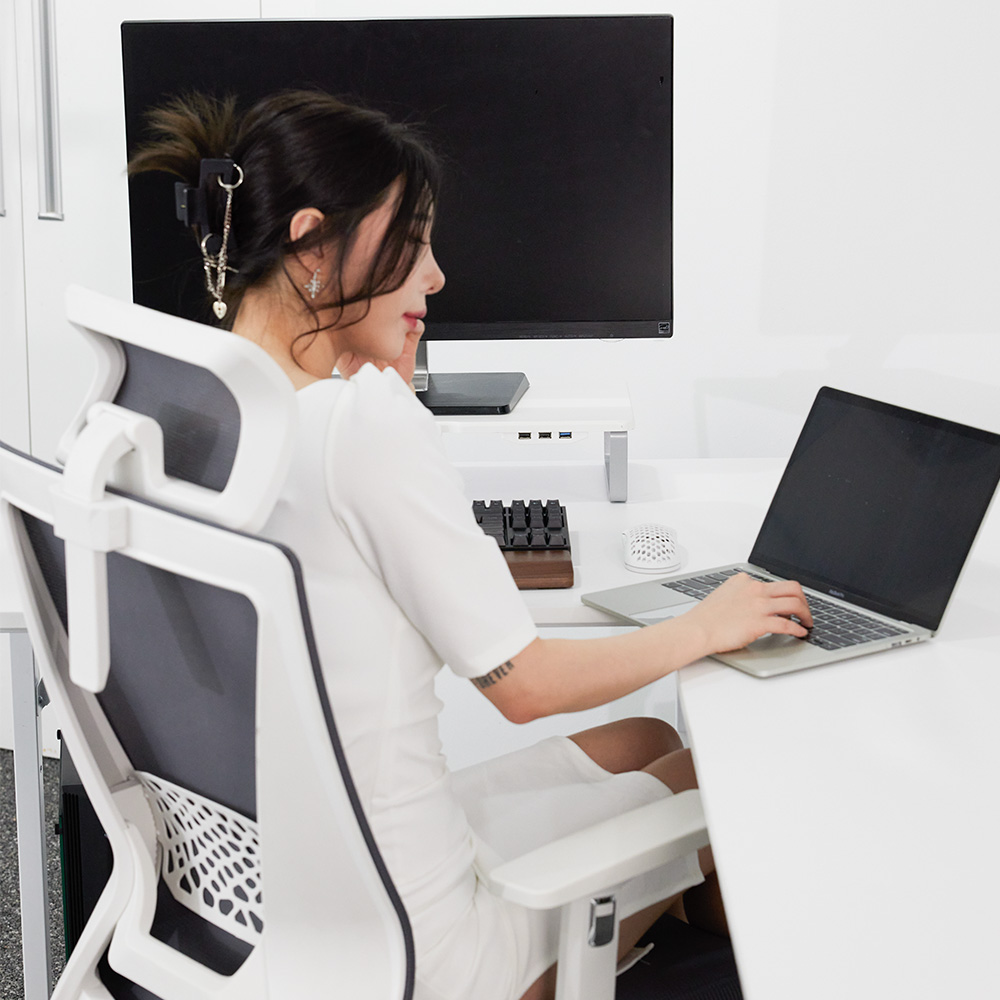 제닉스 ARENA L데스크 ㄱ자 코너 컴퓨터게이밍책상