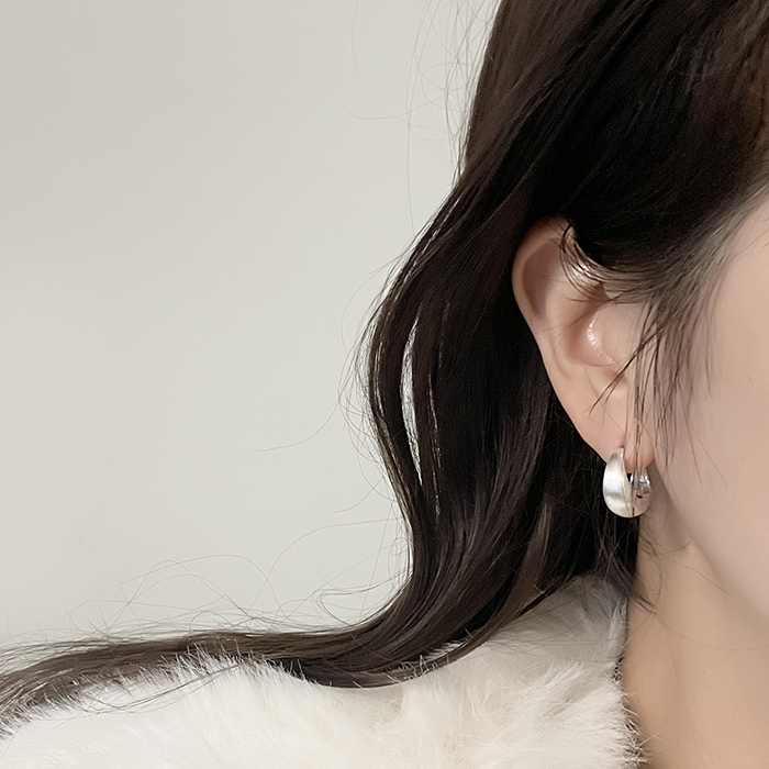 silver925 무광 스크래치 볼륨 원터치 링 귀걸이 실버925 이미지 6