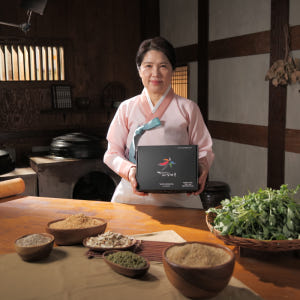 김재규명장 제주바닷바람 쑥인절미 1.12kg 맛있게 먹은 솔직 후기 - 상품 이미지 1