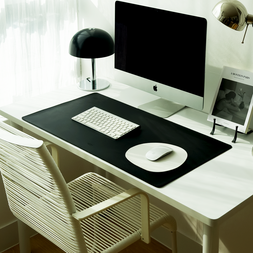 코스트웍스 가죽 와이드 데스크매트 국내생산 대형 마우스패드 장패드 마우스장매트 책상매트 기업 단체 주문제작