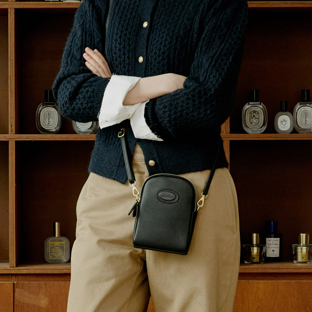 몽삭 여성크로스백 제이드 휴대폰가방 미니크로스백 소가죽 블랙 AL11-2146-BK